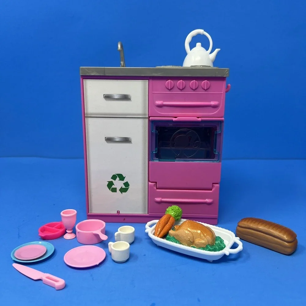 Barbie Mattel Kitchen Playset‎ Oven Turkey Bread Dishes Plates